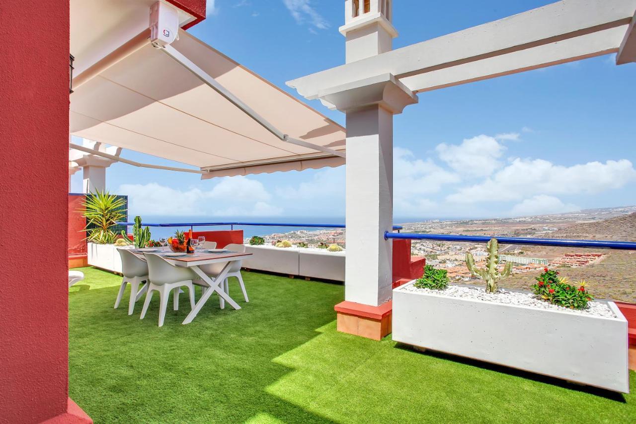 Wonderful View, Huge Terrace Solarium, Private Parking Apartment Costa Adeje  Bagian luar foto