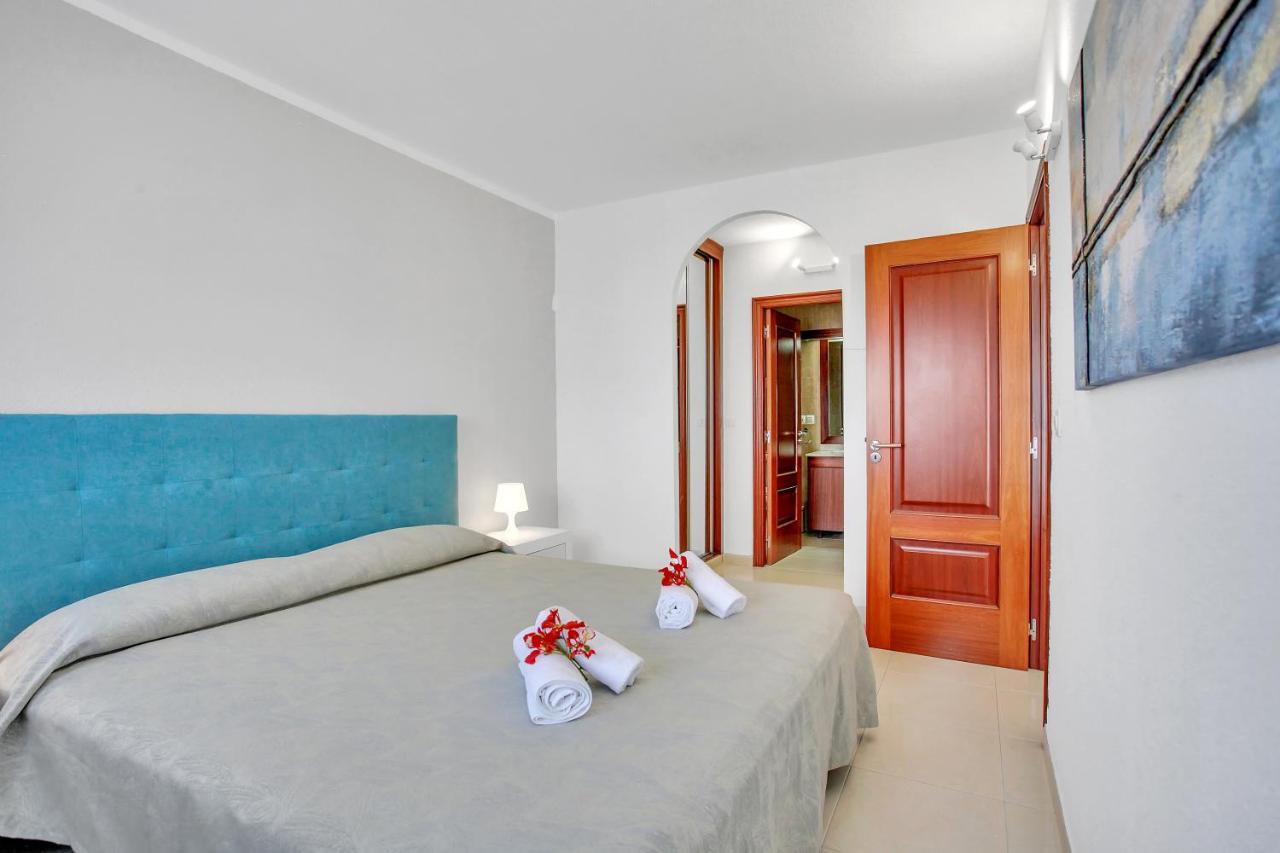 Wonderful View, Huge Terrace Solarium, Private Parking Apartment Costa Adeje  Bagian luar foto
